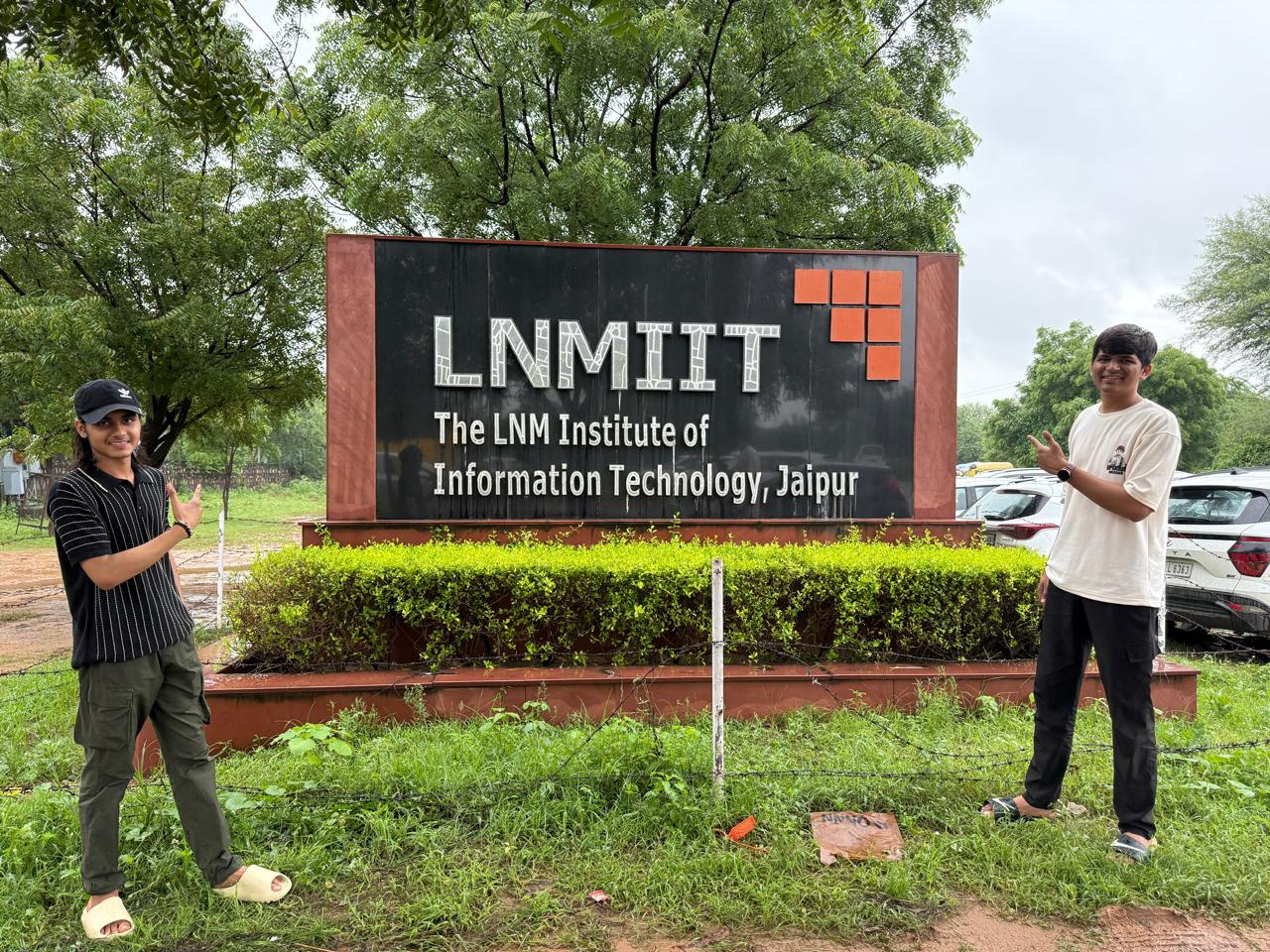 Admission assistance illustration